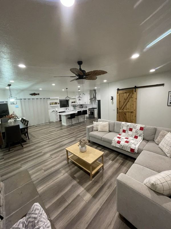 2030 Sw - Photo 2 of 10