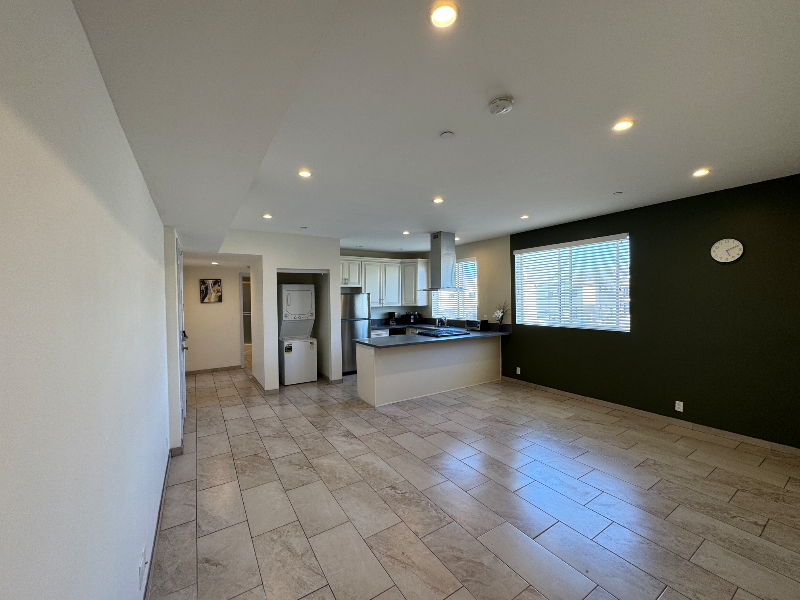 953 N Normandie Ave #304 - Photo 4 of 17