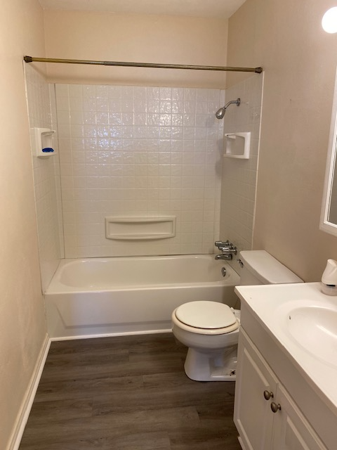 3012 E 54th St - Photo 5 of 6