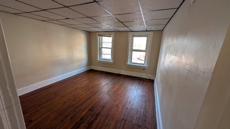 376 Cherry St - Photo 3 of 10