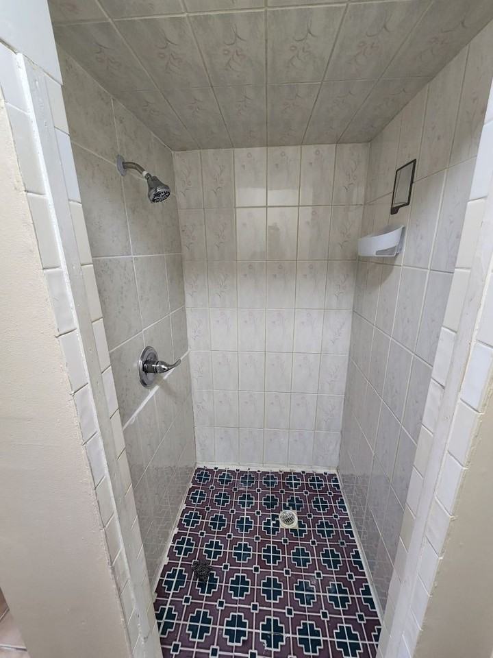 812 E Lotus Ave, Unit A - Photo 7 of 12