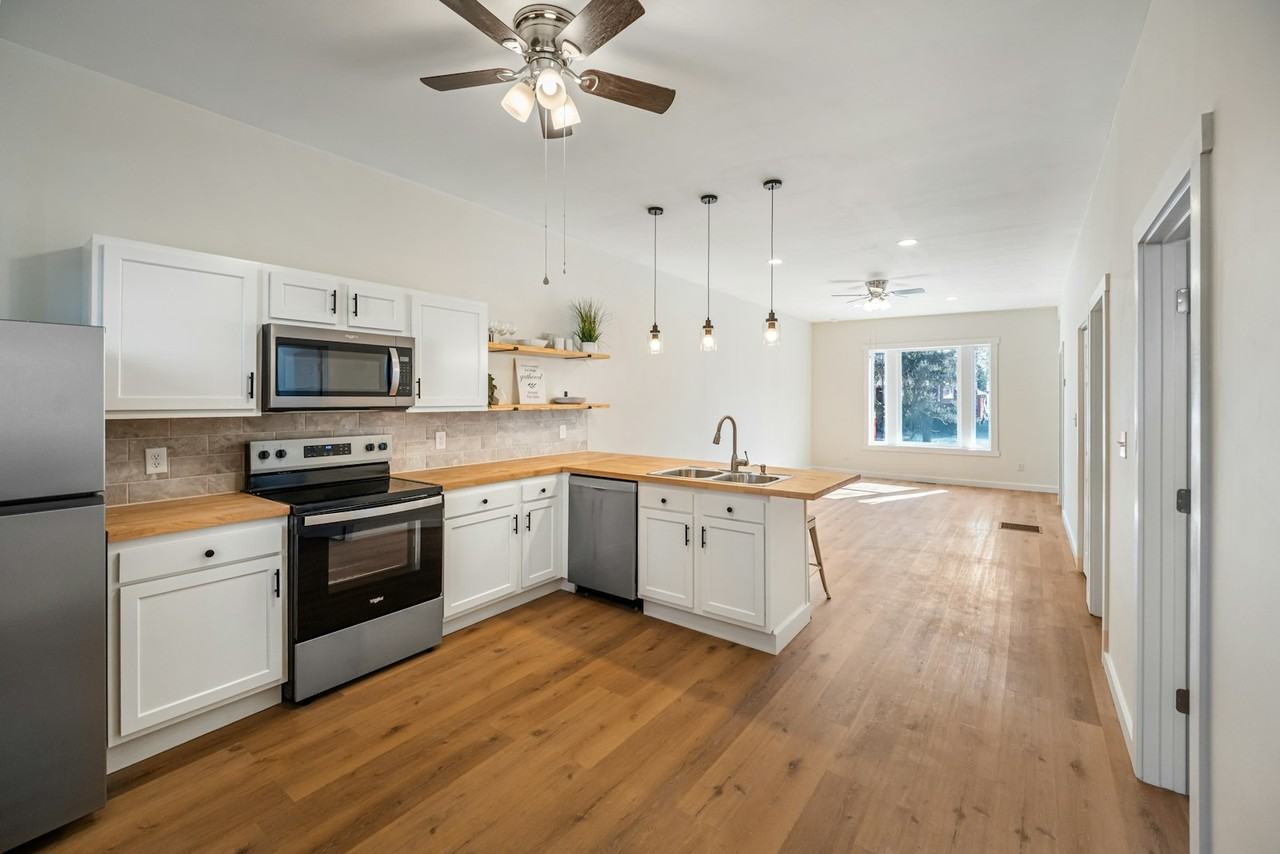 1014 9th Avenue, Unit 1 - Photo 4 of 16