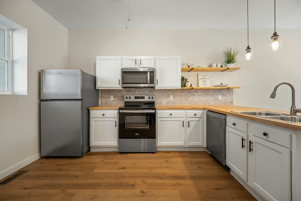 1014 9th Avenue, Unit 1 - Photo 6 of 16