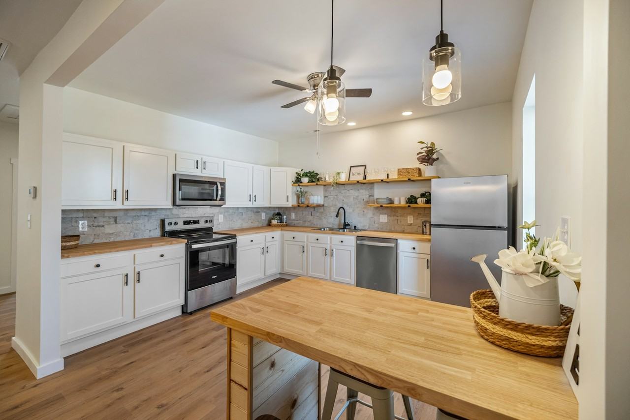 1014 9th Avenue, Unit 2 - Photo 3 of 15