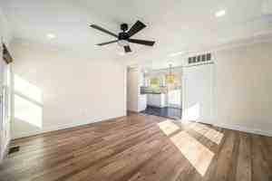 featured image of 1026 Gott St