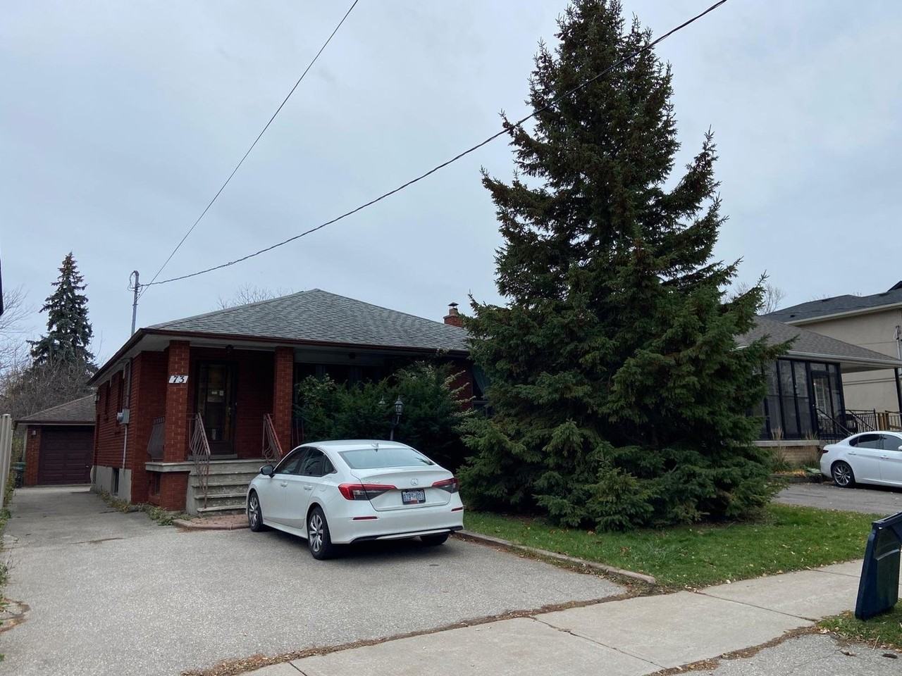 73 Reiner Rd - Photo 2 of 35