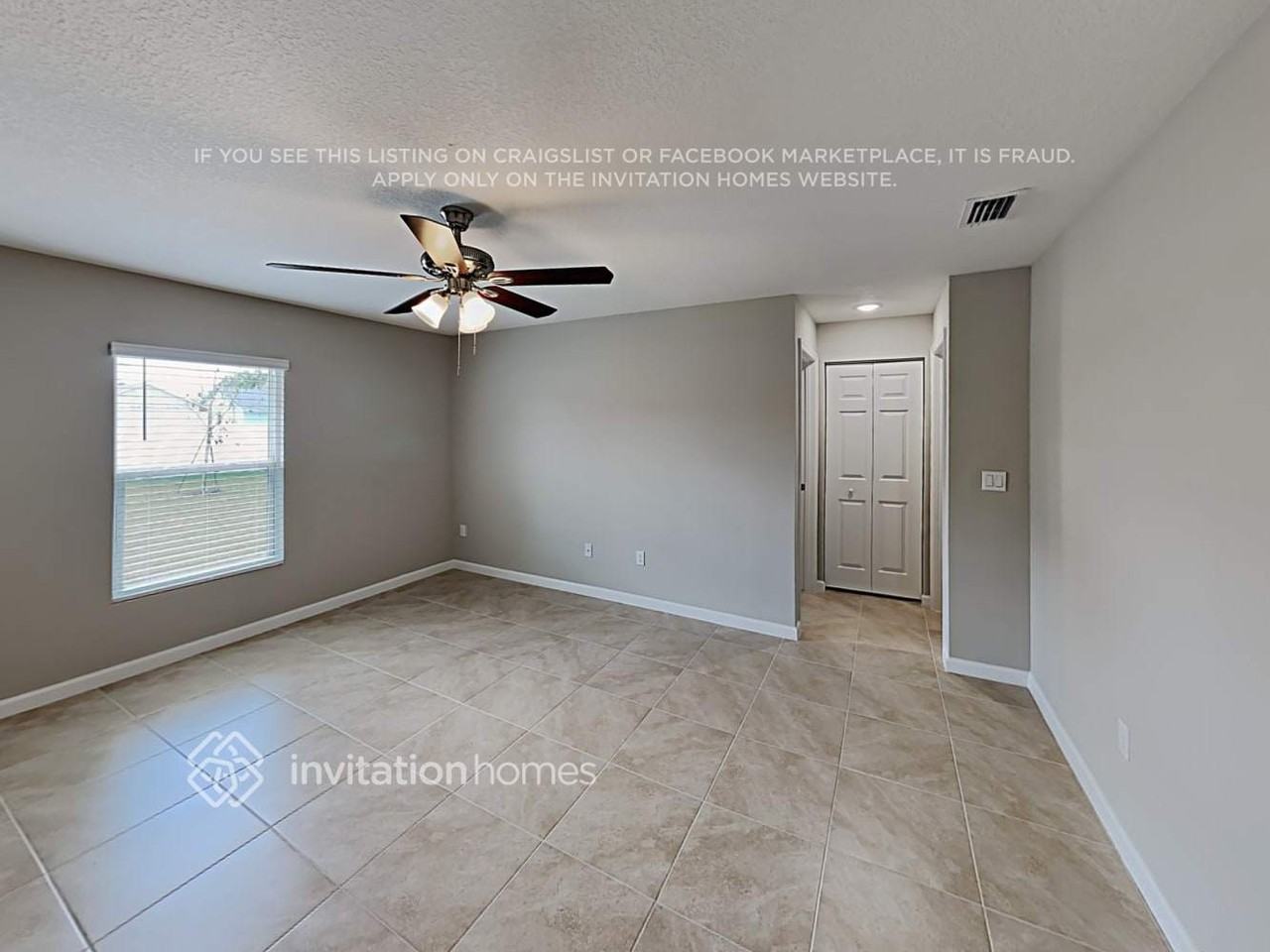 2498 Se Tiffany Ave - Photo 4 of 19