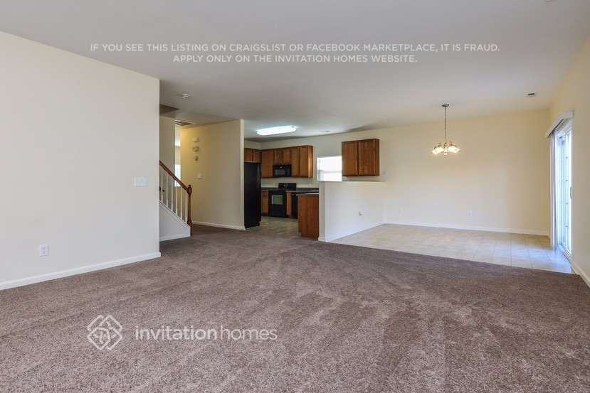 5871 Sparrows Nest Way - Photo 7 of 26