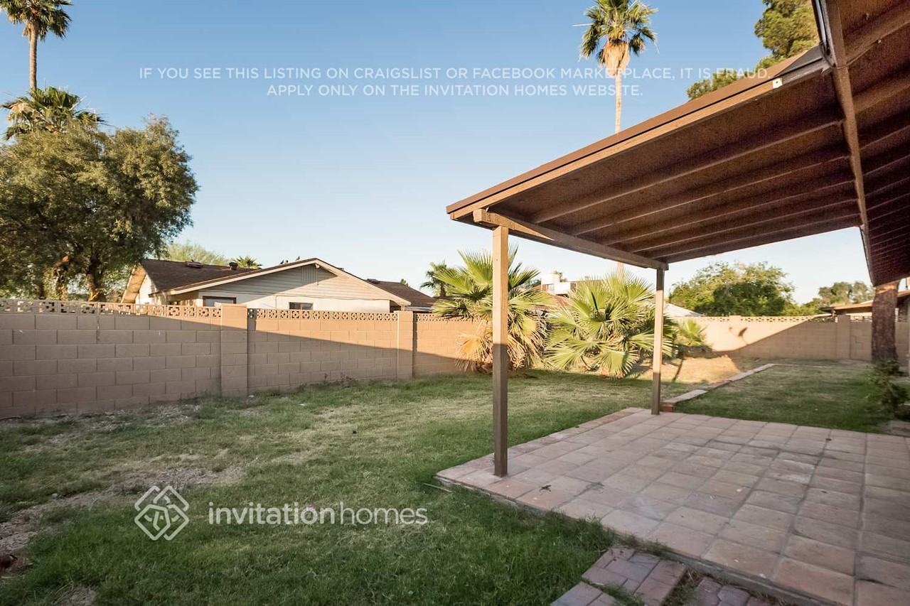 4603 W Luke Ave - Photo 3 of 6