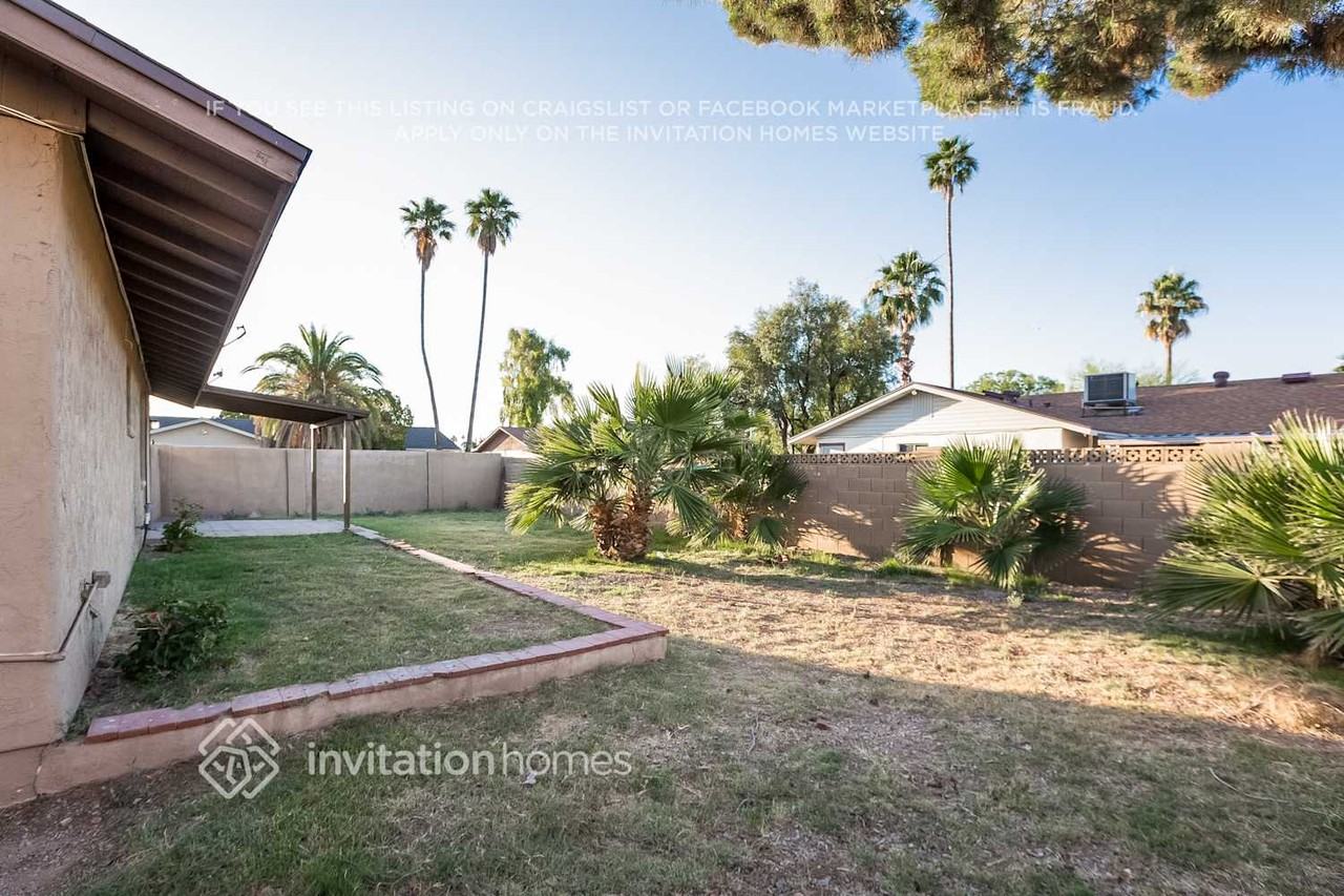 4603 W Luke Ave - Photo 5 of 6