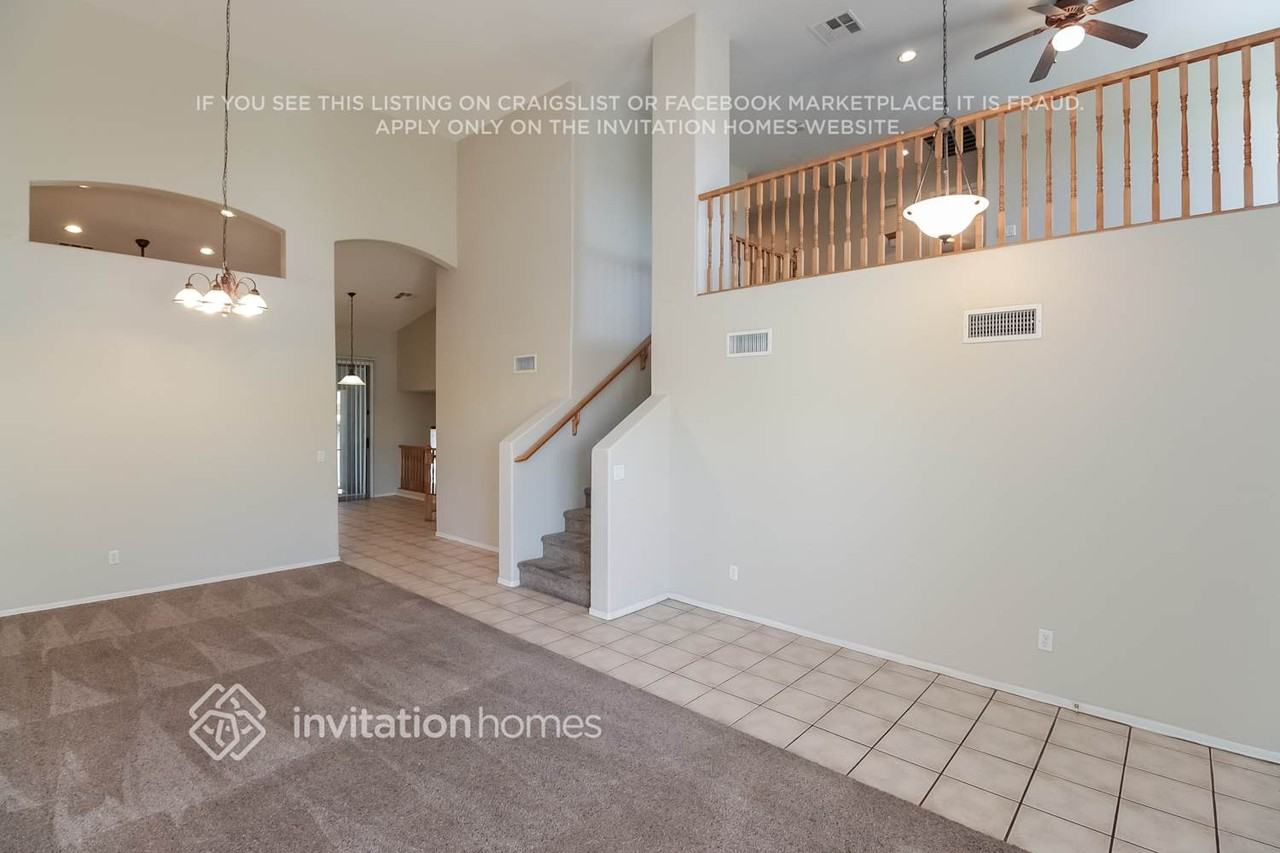 8010 W Pima St - Photo 4 of 18