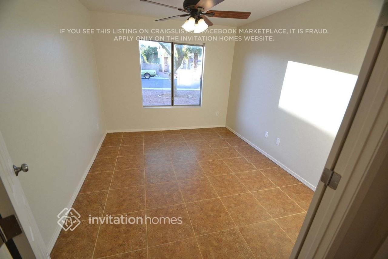 1469 S Western Skies Dr - Photo 2 of 13