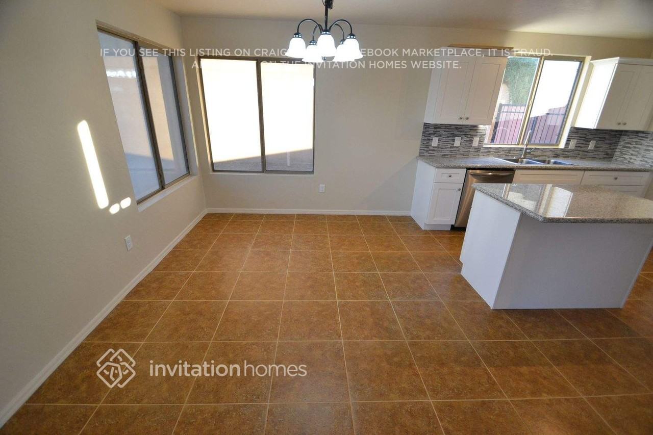 1469 S Western Skies Dr - Photo 4 of 13