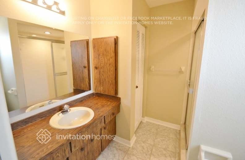 417 Oakleaf Blvd - Photo 7 of 9