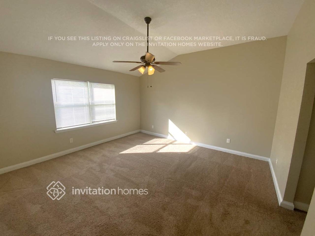 1970 Cloister Ct - Photo 6 of 8