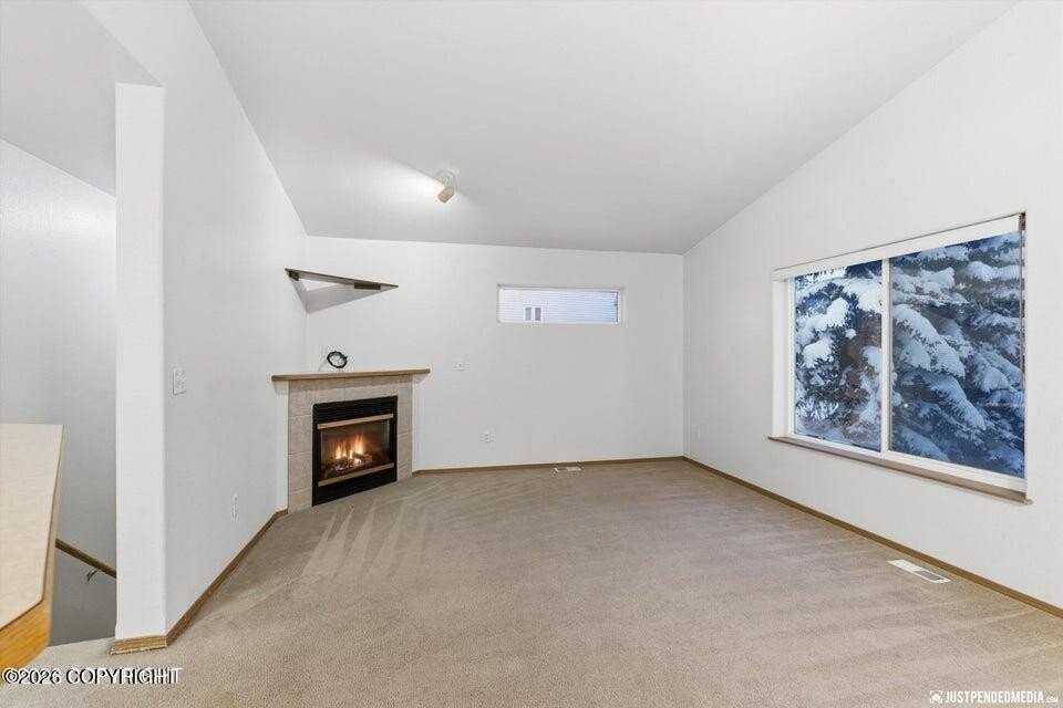 9456 Morningside Loop #A - Photo 5 of 25