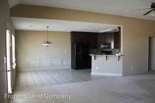 11 Farmboy Ct - Photo 2 of 6