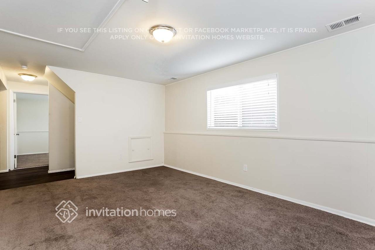 432 S Victor Way - Photo 5 of 14