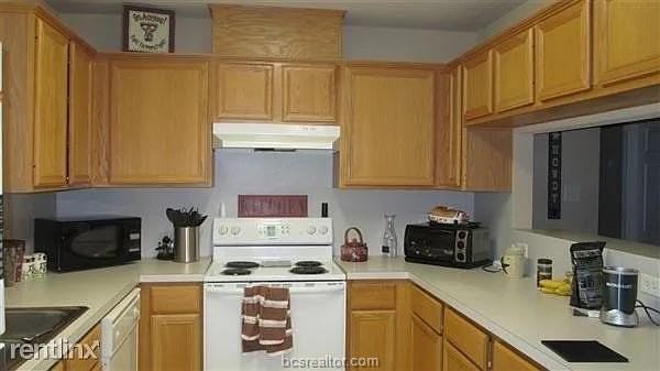 907 Sun Meadow St - Photo 6 of 6