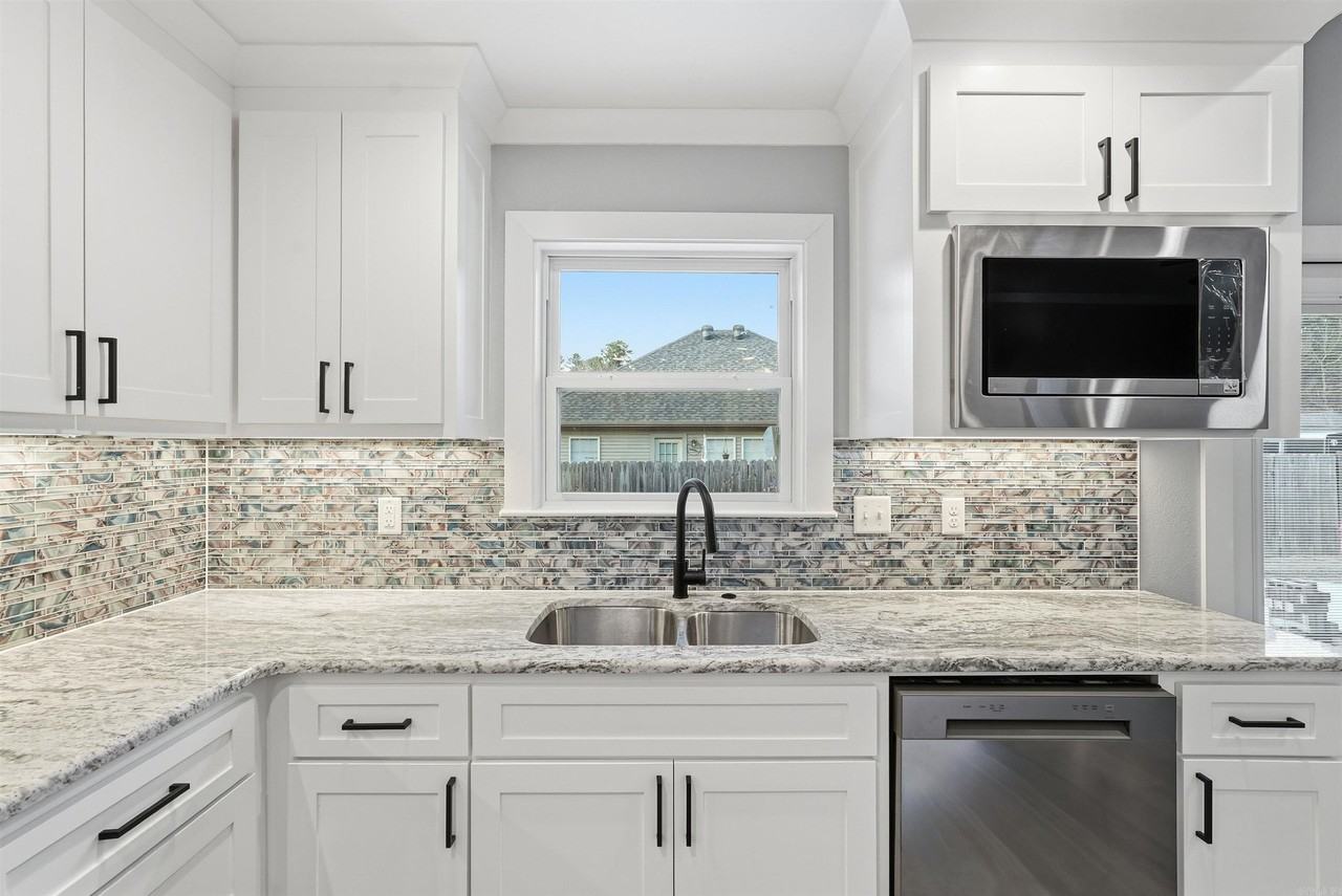 545 Wisteria Dr - Photo 7 of 44