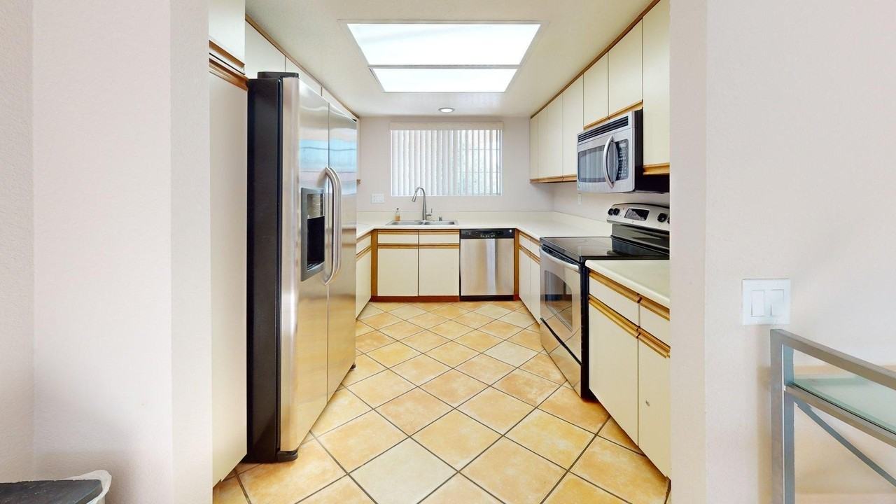 505 S Farrell Dr Unit O90 #O90 - Photo 3 of 21