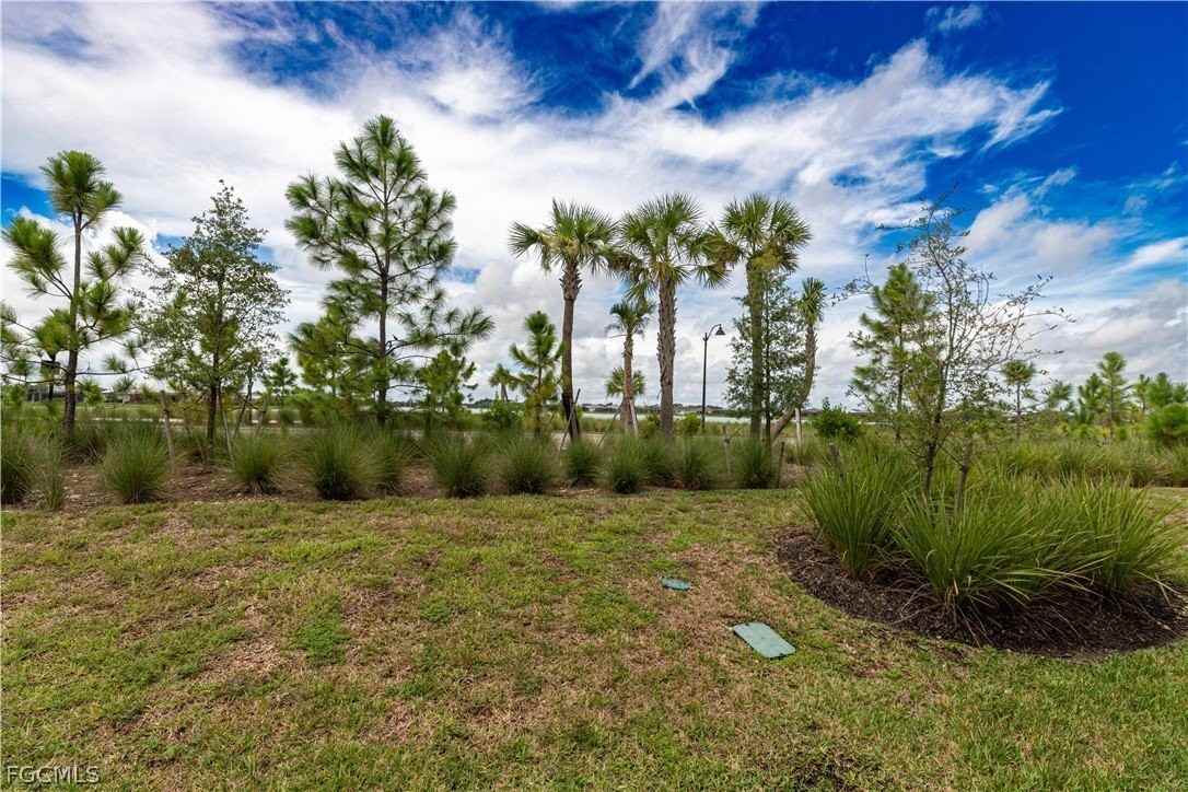 16572 Kingwood Ln #3611 - Photo 2 of 25