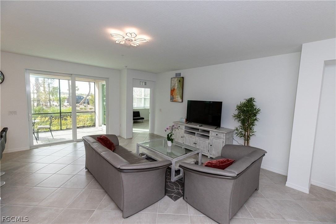 16572 Kingwood Ln #3611 - Photo 5 of 25