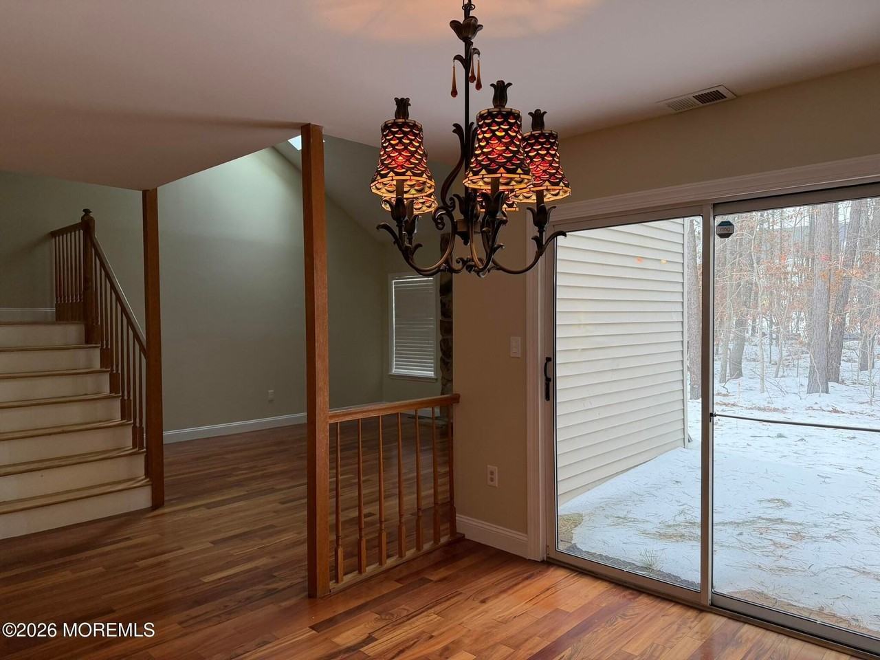 597 Woodbine Ln - Photo 7 of 29