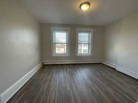 13 Jefferson Ave #5 - Photo 1 of 1