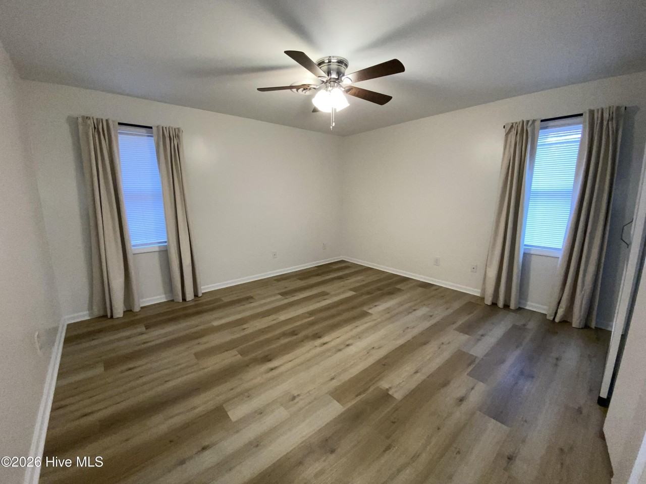 206 Sugarwood Ct - Photo 6 of 14