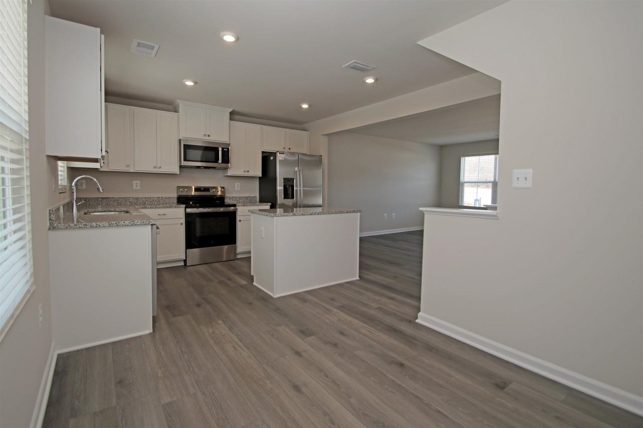 2878 Orchard Ridge Ln - Photo 4 of 27