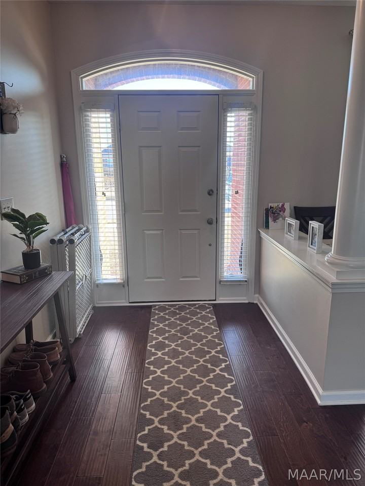 Grayson Grove Ct - Photo 3 of 35