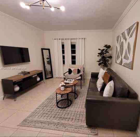 70 Nw 31st St #2 - Photo 6 of 13