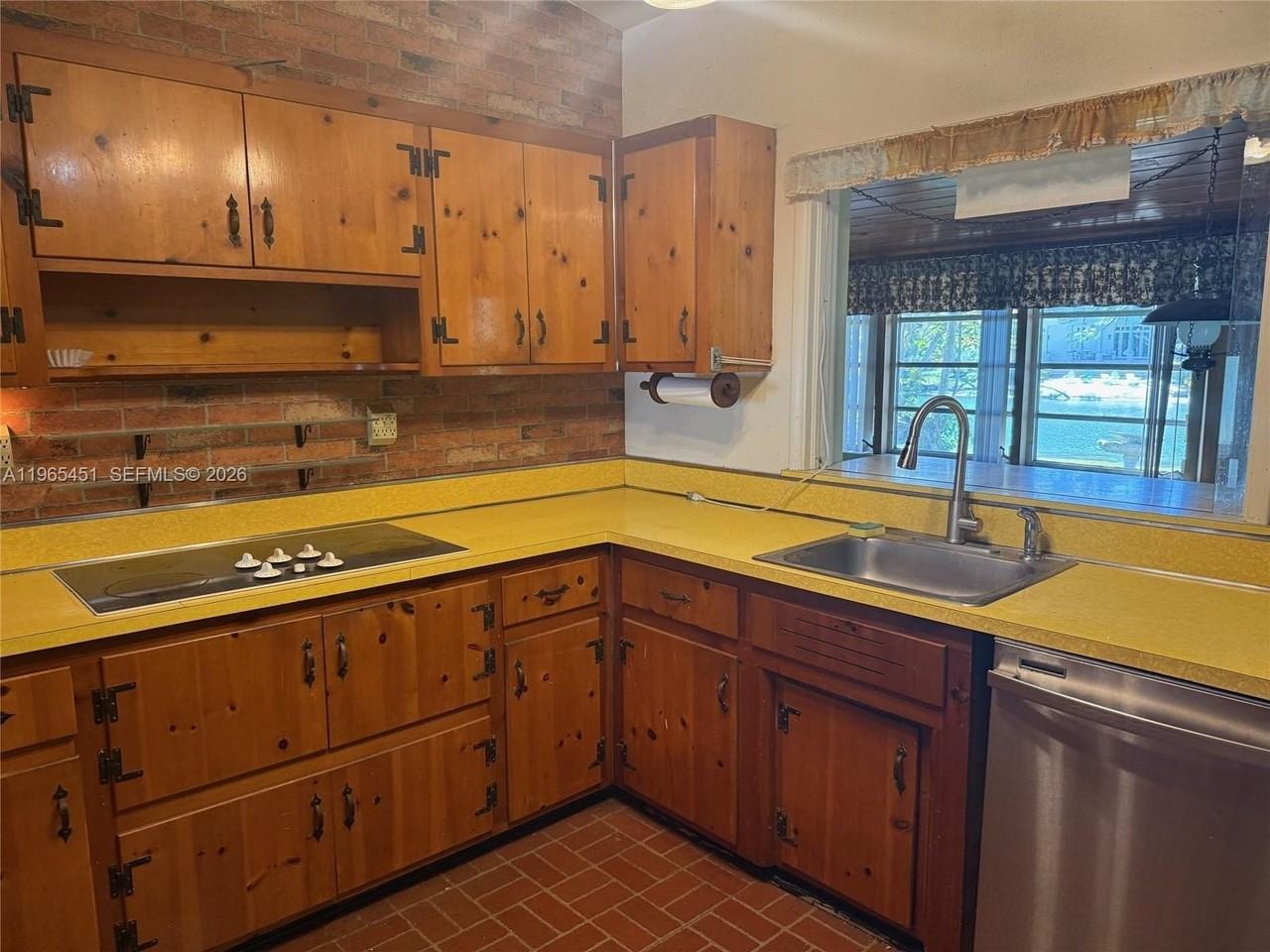 11820 Sw 69th Ct - Photo 4 of 12