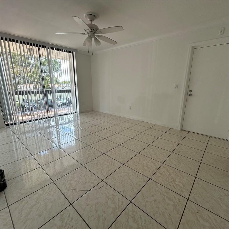 8311 Sw 142nd Ave #J202 - Photo 7 of 12