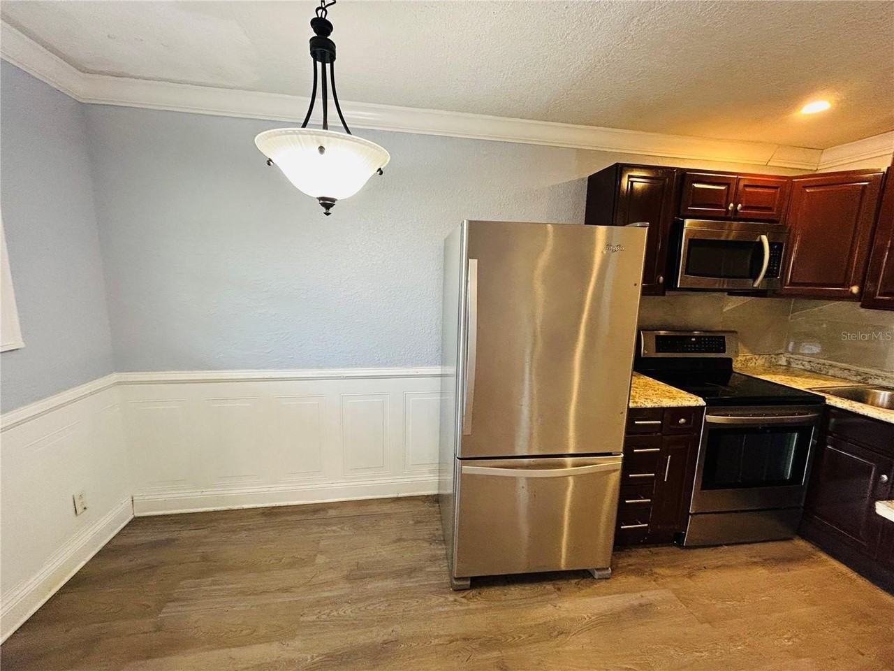 4666 Ken Knight Dr N - Photo 4 of 14