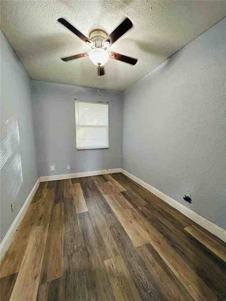 4666 Ken Knight Dr N - Photo 7 of 14