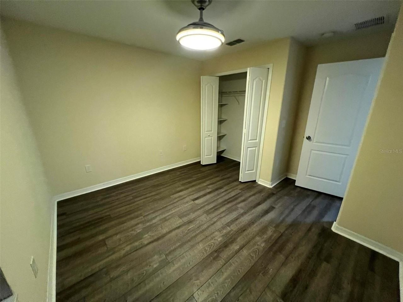 9110 Savannah Grove Ln - Photo 5 of 18