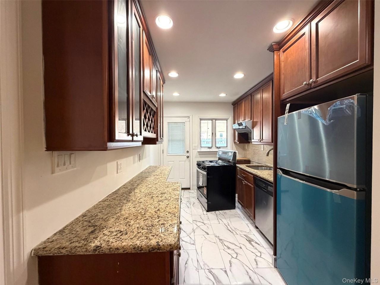 7363 198th St Unit 1fl #1FL - Photo 4 of 11