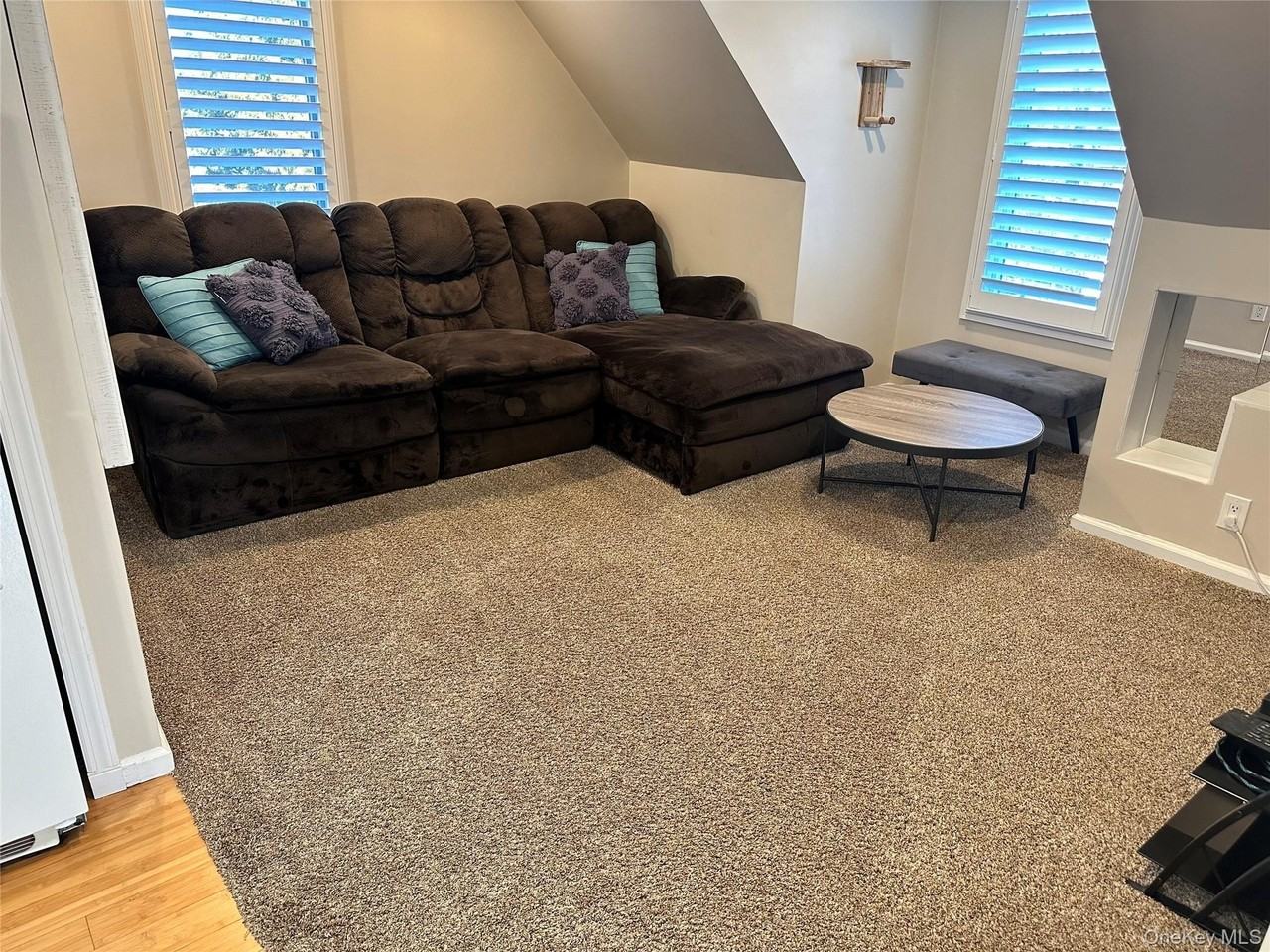 12 Bunnell Pl - Photo 2 of 8