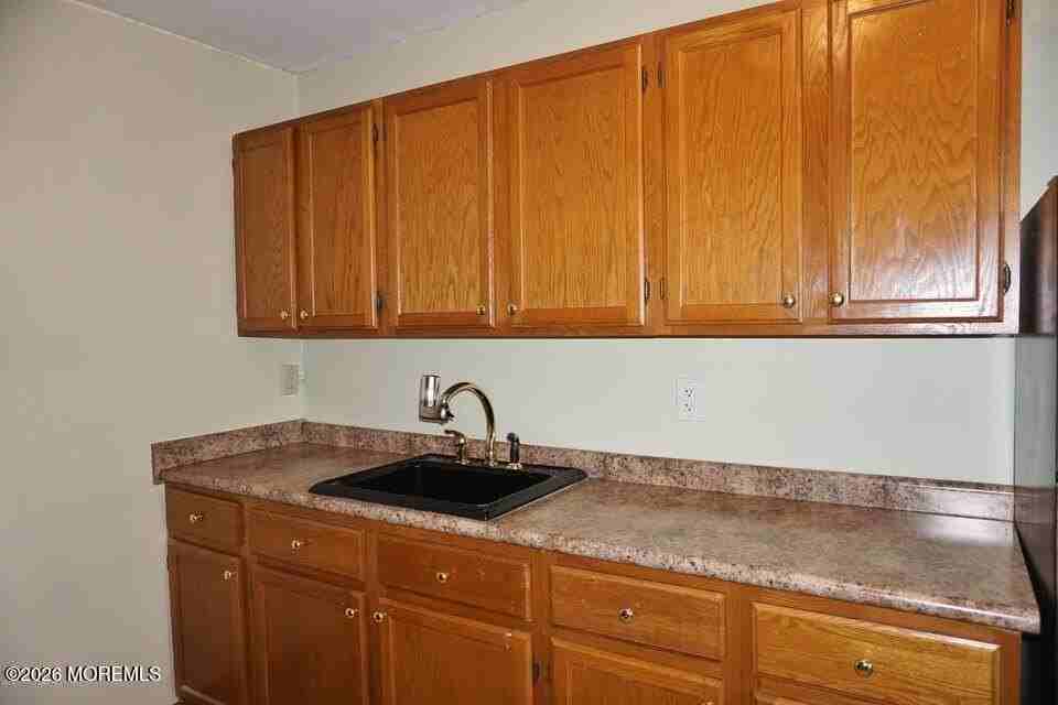 142 South St Apt 8b #8B - Photo 4 of 9