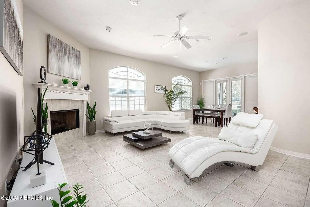 10576 Nw 32nd Rd - Photo 2 of 20