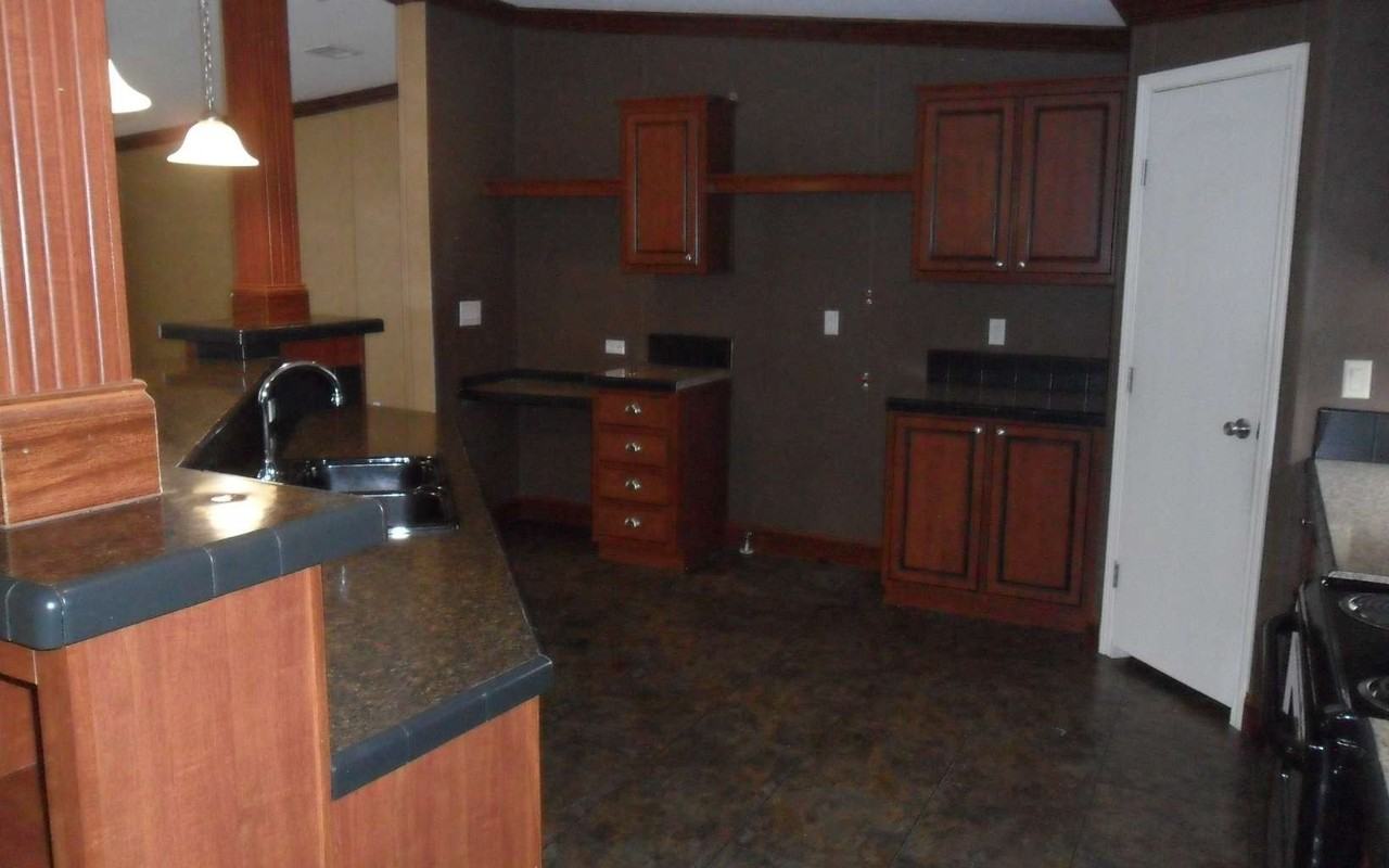 9317 W Us Highway 90 - Photo 5 of 18