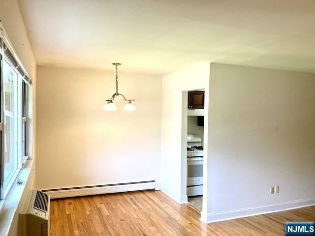 502 Washington Dr - Photo 5 of 11