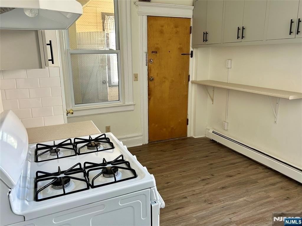 14 Halstead Street 2 - 1ST FLOO - Photo 7 of 10