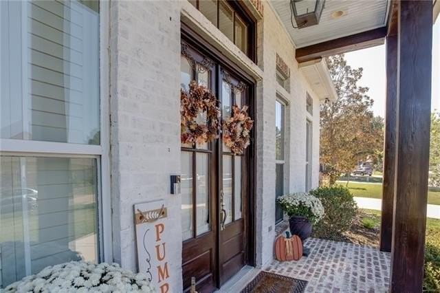 306 Palermo Dr - Photo 3 of 37