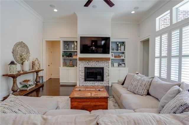 306 Palermo Dr - Photo 7 of 37