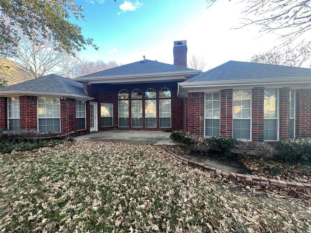 309 Oregon Trl - Photo 5 of 37