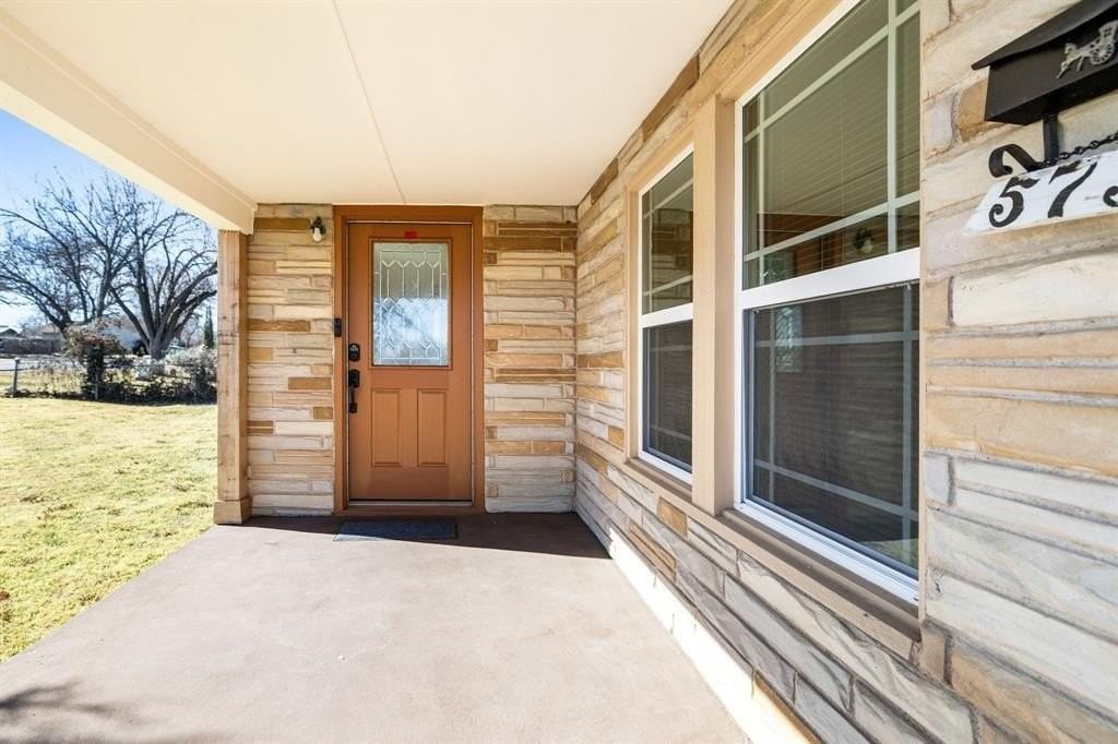 5732 La Barranca St - Photo 7 of 25