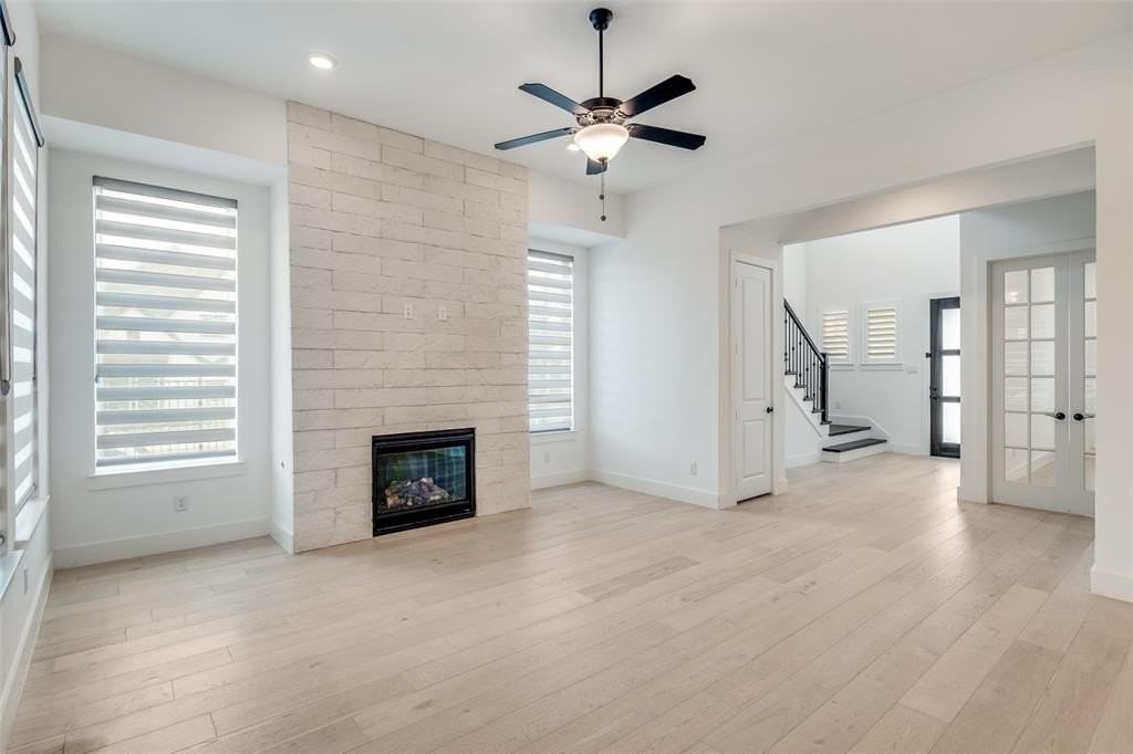 1071 Marian Dr - Photo 3 of 20